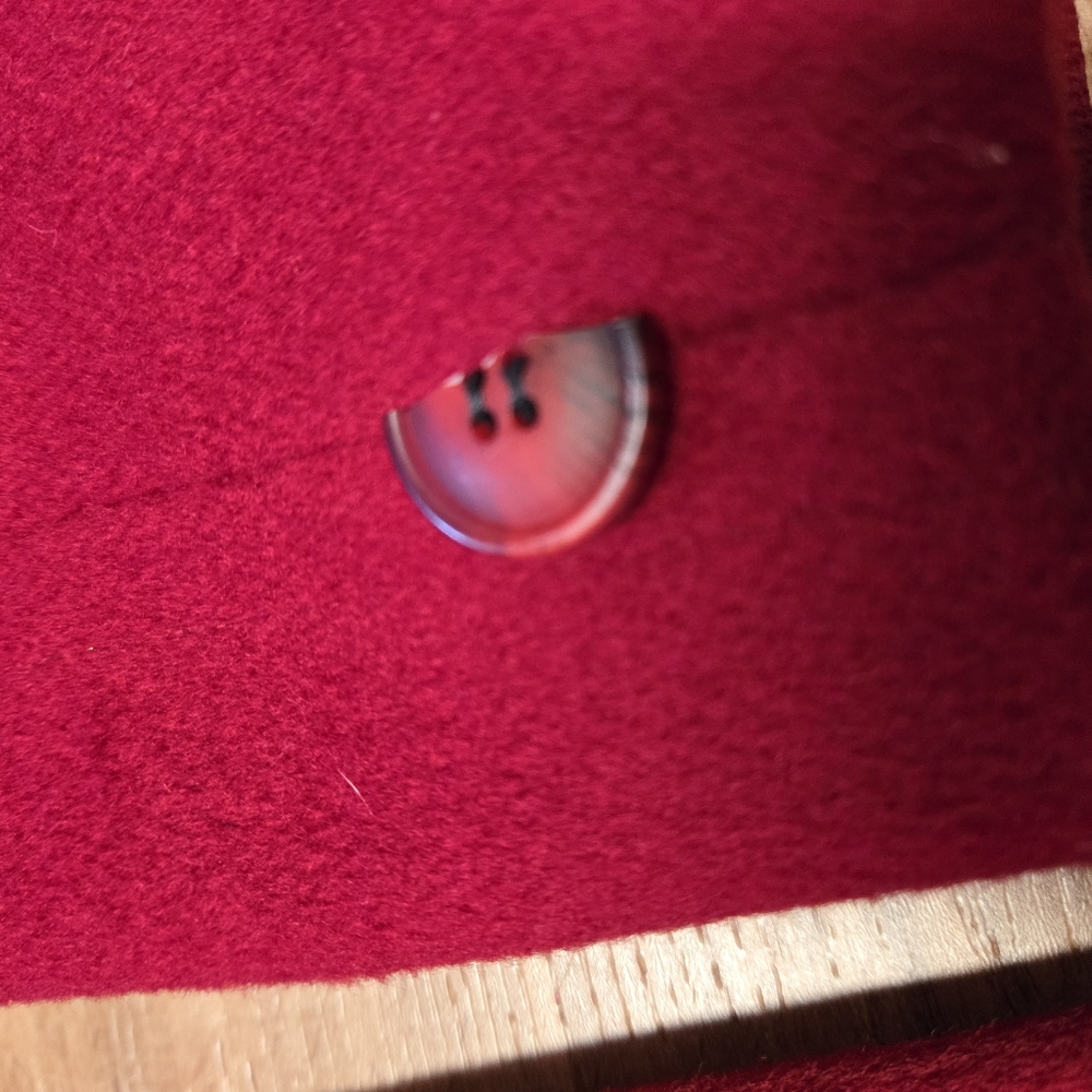 Elegant Red Women's Coat - Picture 5 of 12